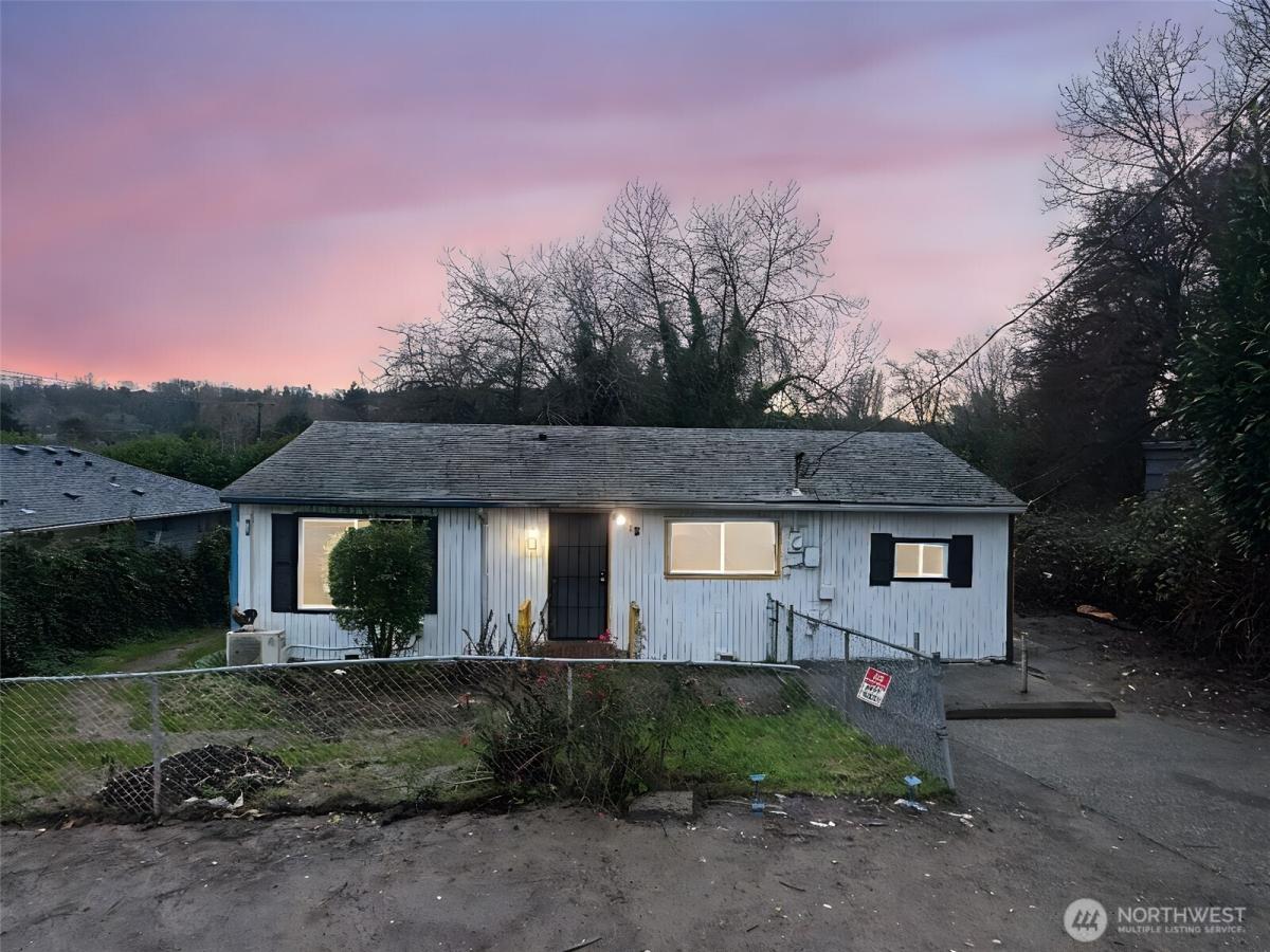 MLS #NWM2463523 image #0