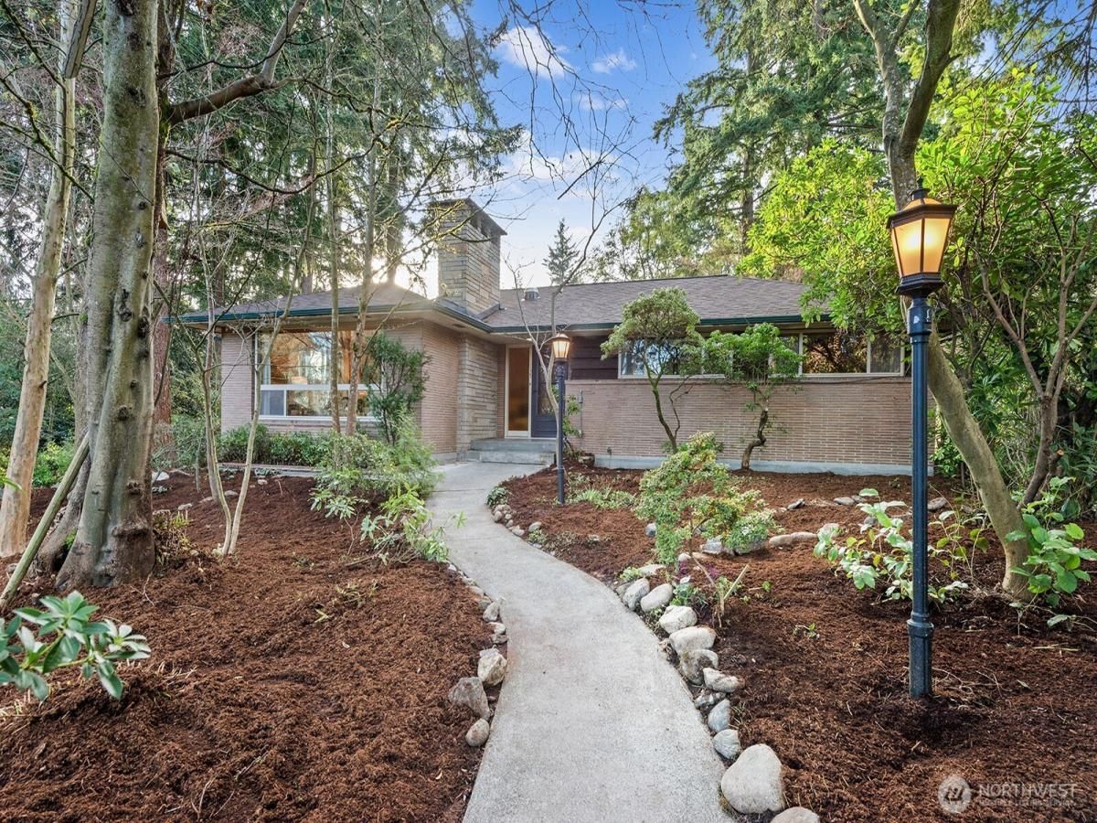 MLS #NWM2463617 image #0