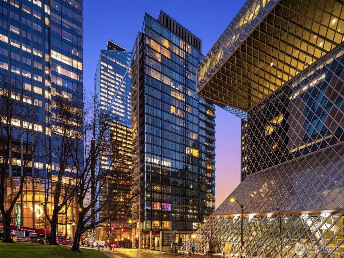 MLS #NWM2463635 image #0