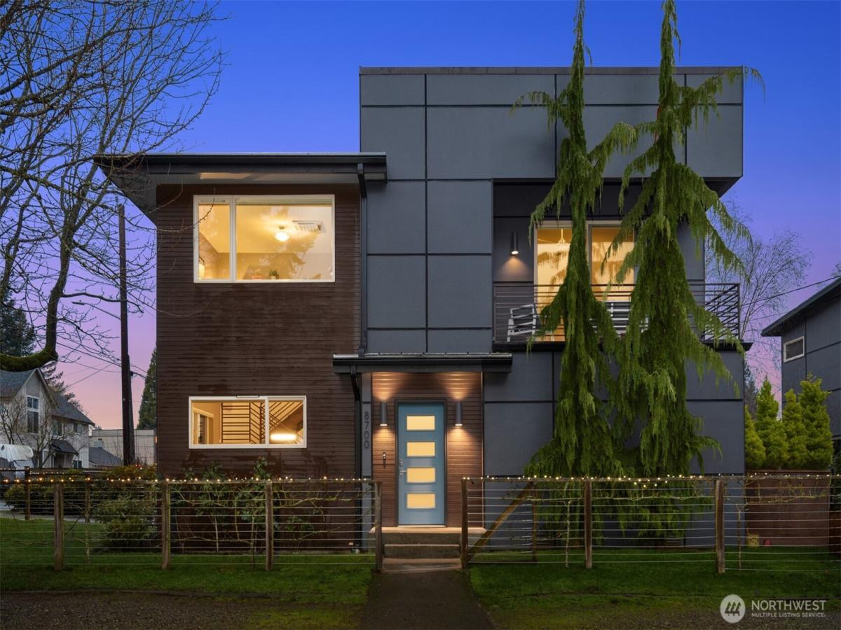 MLS #NWM2463659 image #0