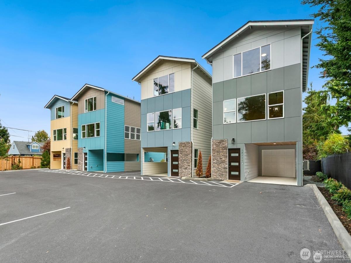 MLS #NWM2463660 image #0