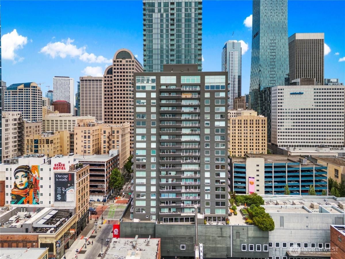 MLS #NWM2463681 image #0