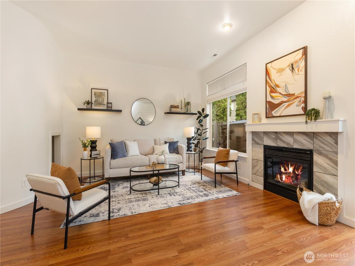 MLS #NWM2463867 image #0