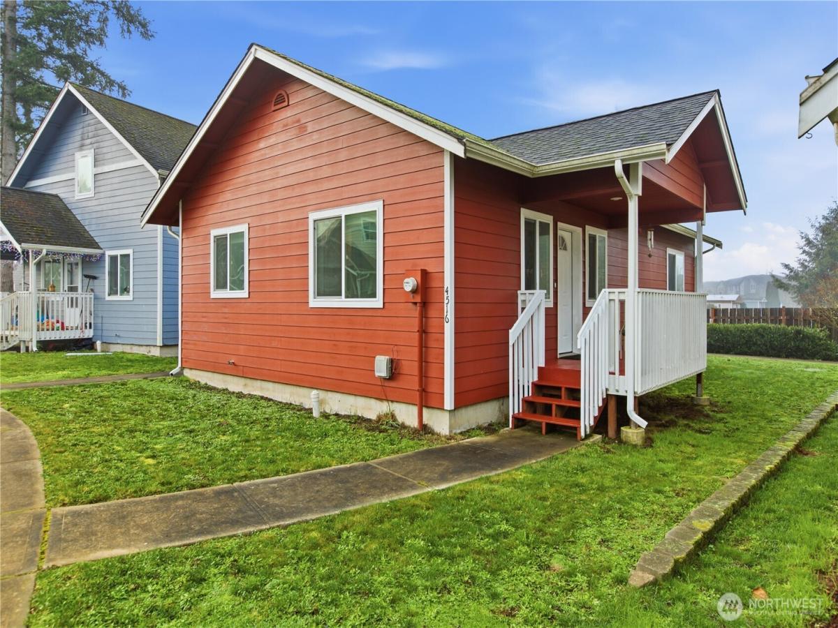 MLS #NWM2463982 image #0