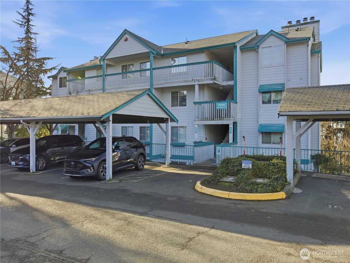 MLS #NWM2464243 image #0