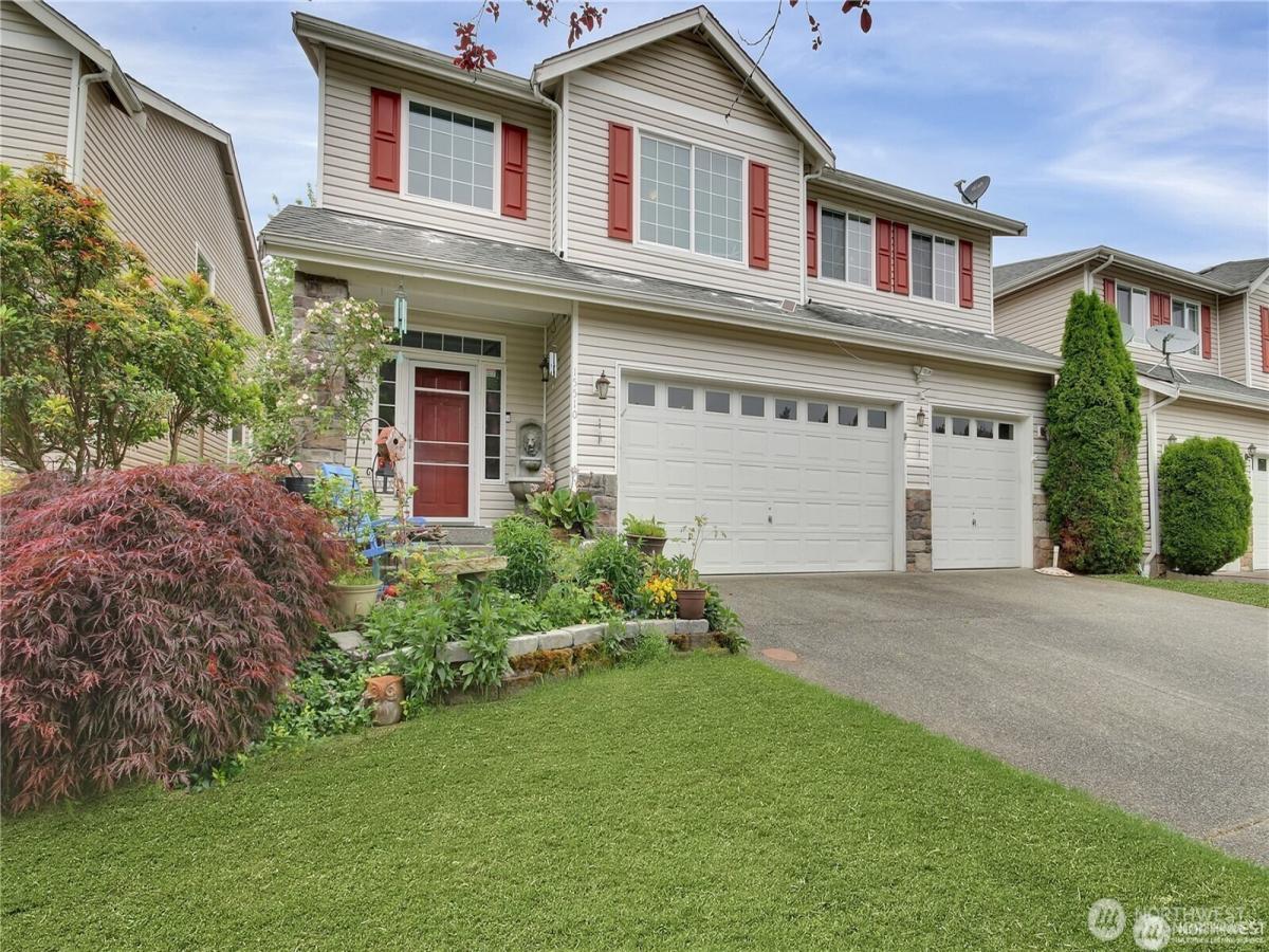 MLS #NWM2464574 image #0