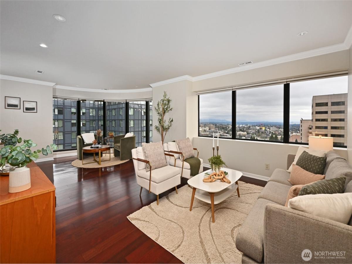 MLS #NWM2464680 image #0