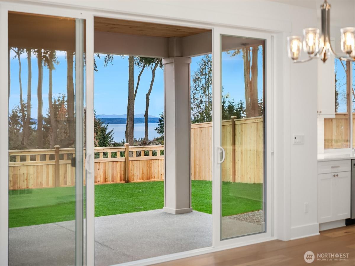 MLS #NWM2464688 image #0