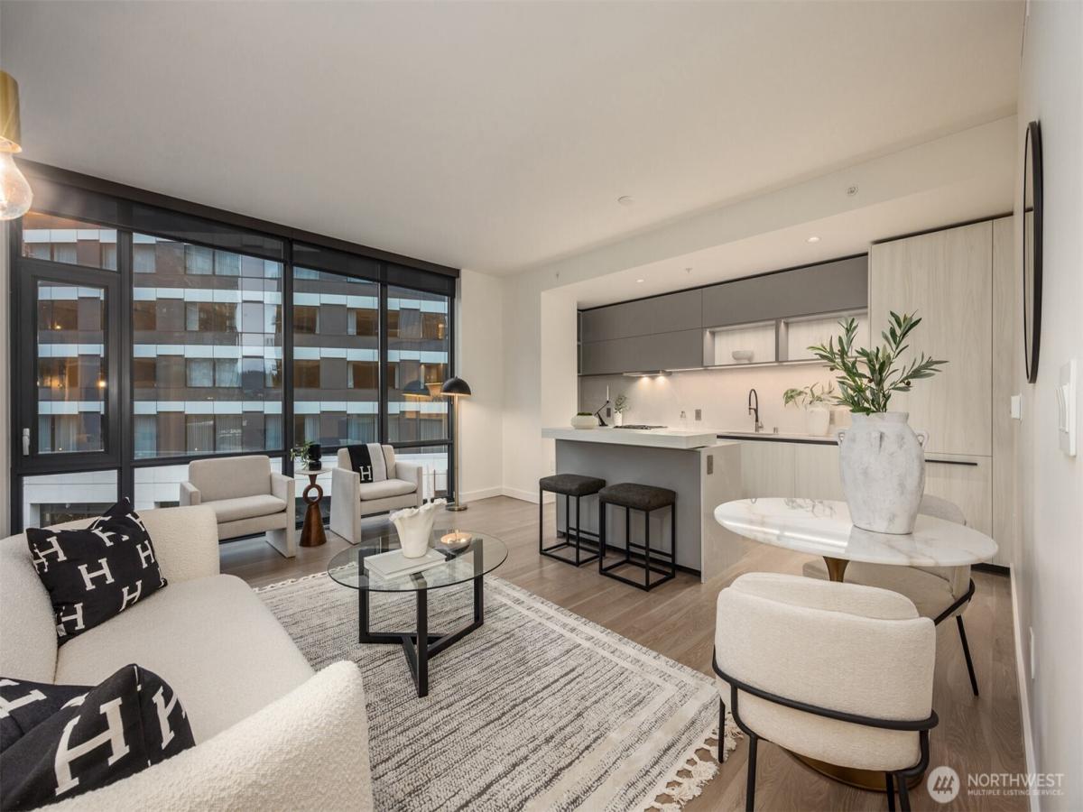 MLS #NWM2464924 image #0