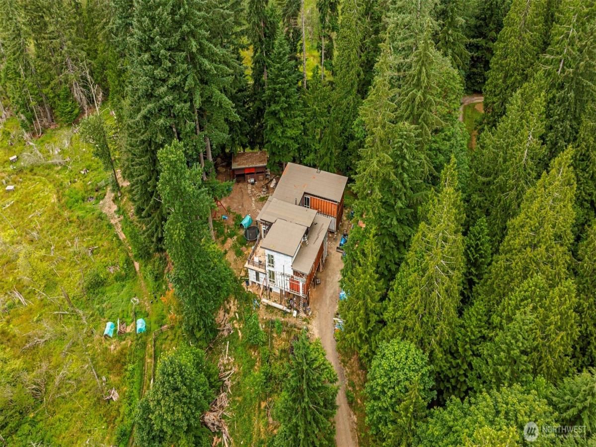 MLS #NWM2464942 image #0