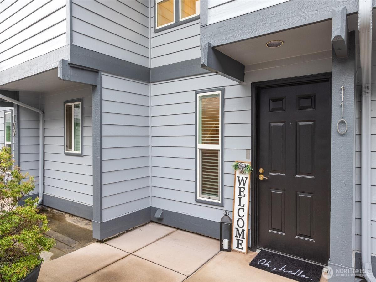 MLS #NWM2464977 image #0