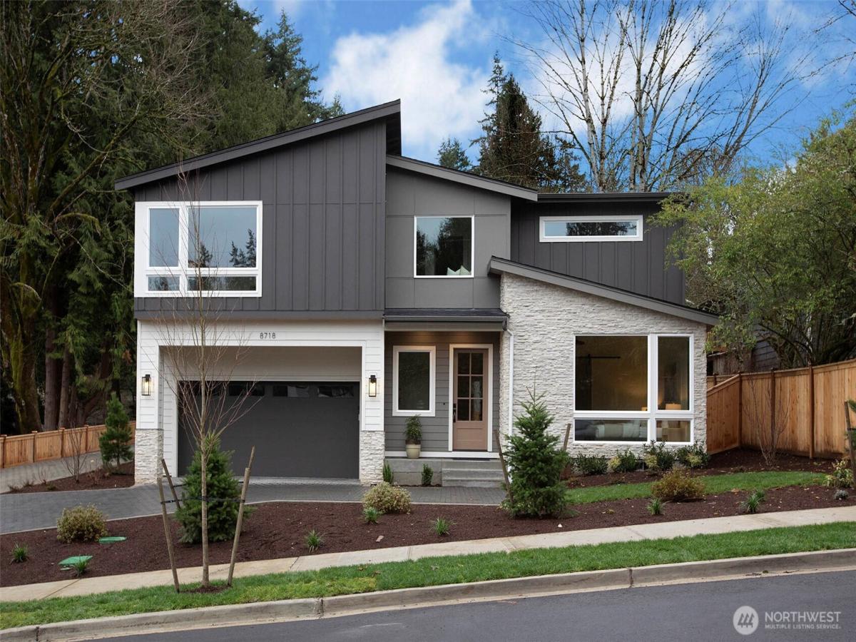 MLS #NWM2465101 image #0