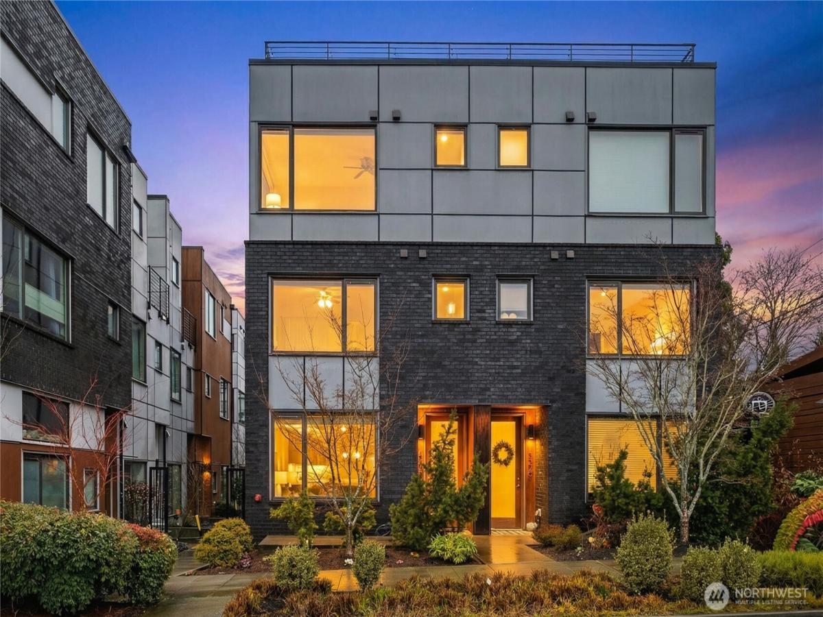 MLS #NWM2465110 image #0