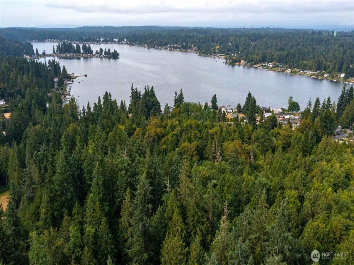 MLS #NWM2465206 image #0