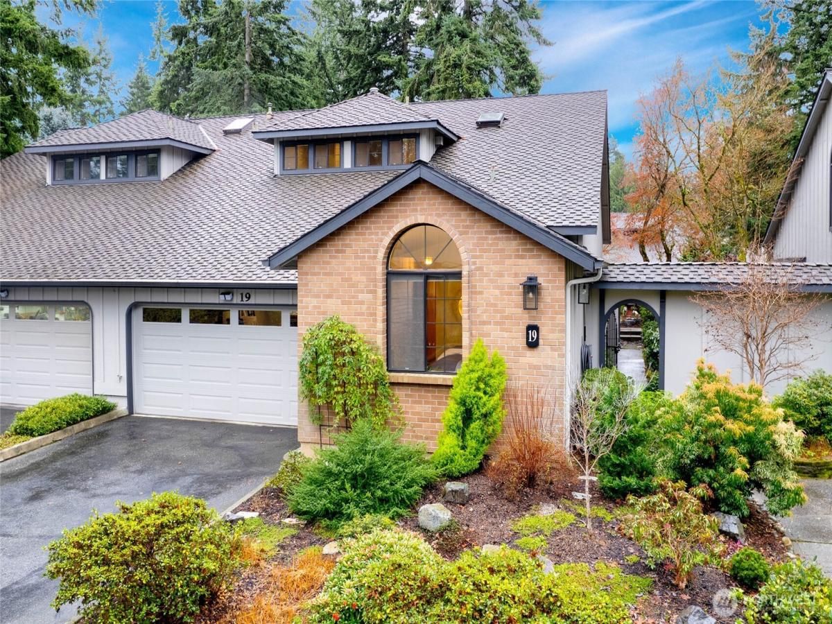 MLS #NWM2465463 image #0