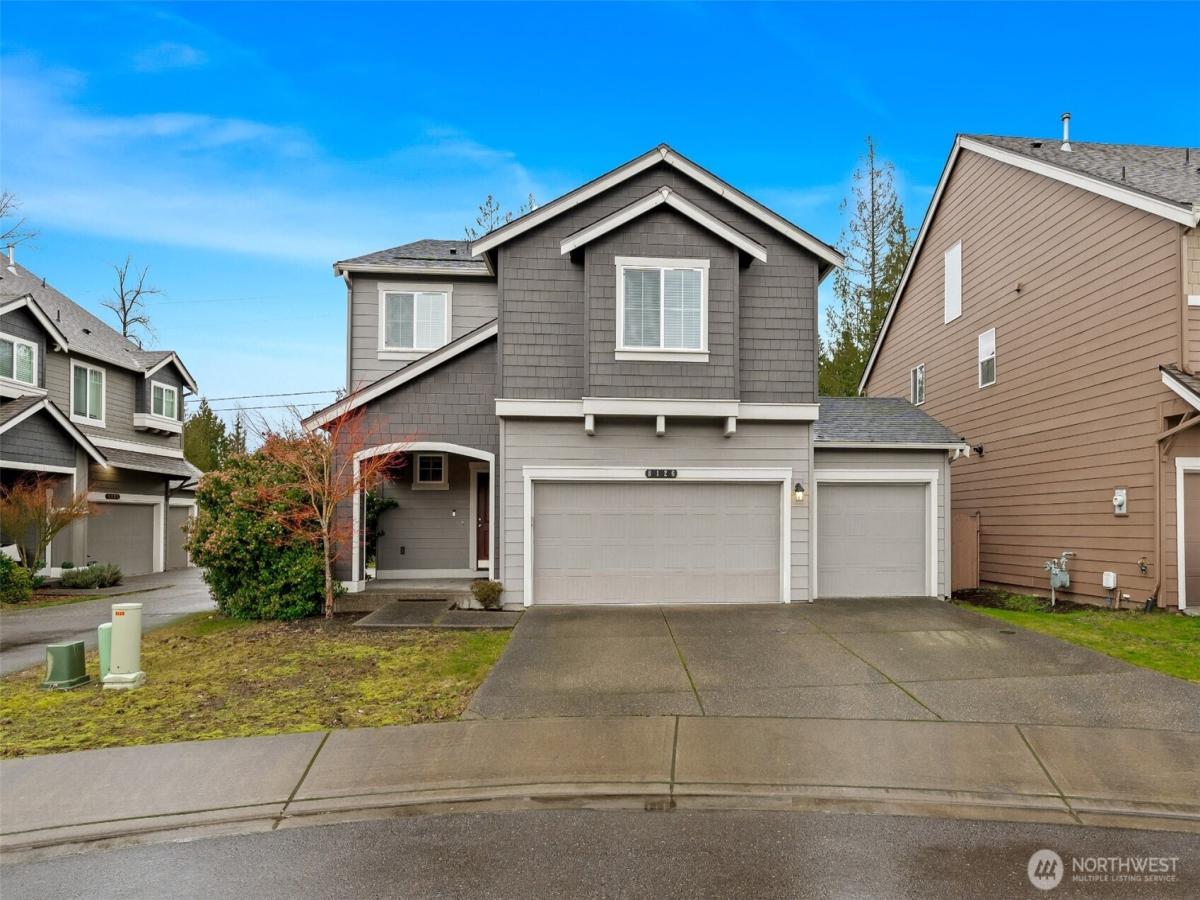 MLS #NWM2465500 image #0