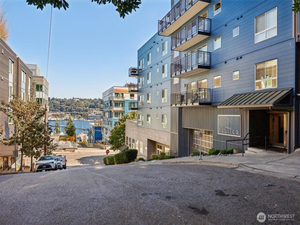 MLS #NWM2465528 image #0