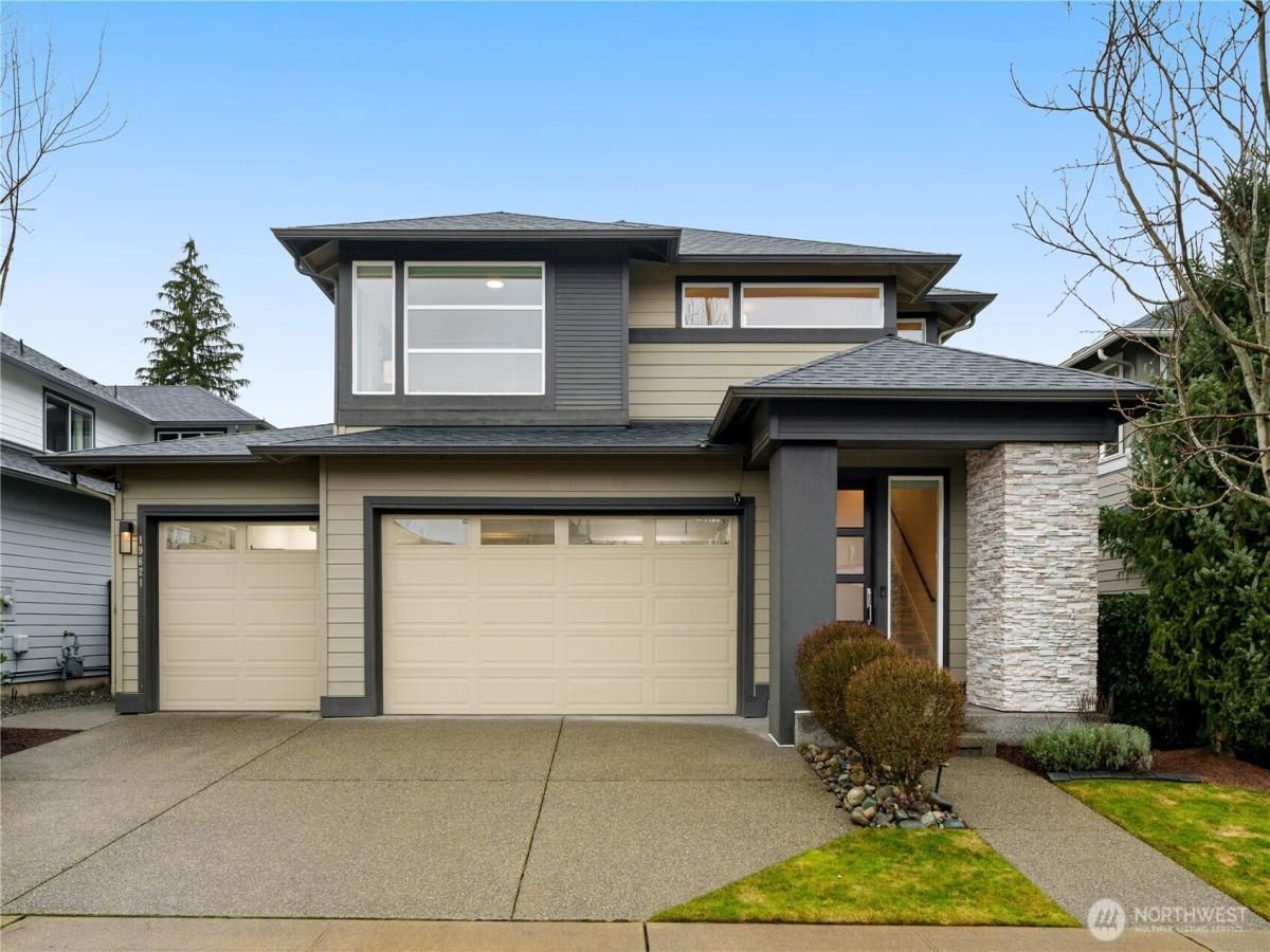 MLS #NWM2465529 image #0