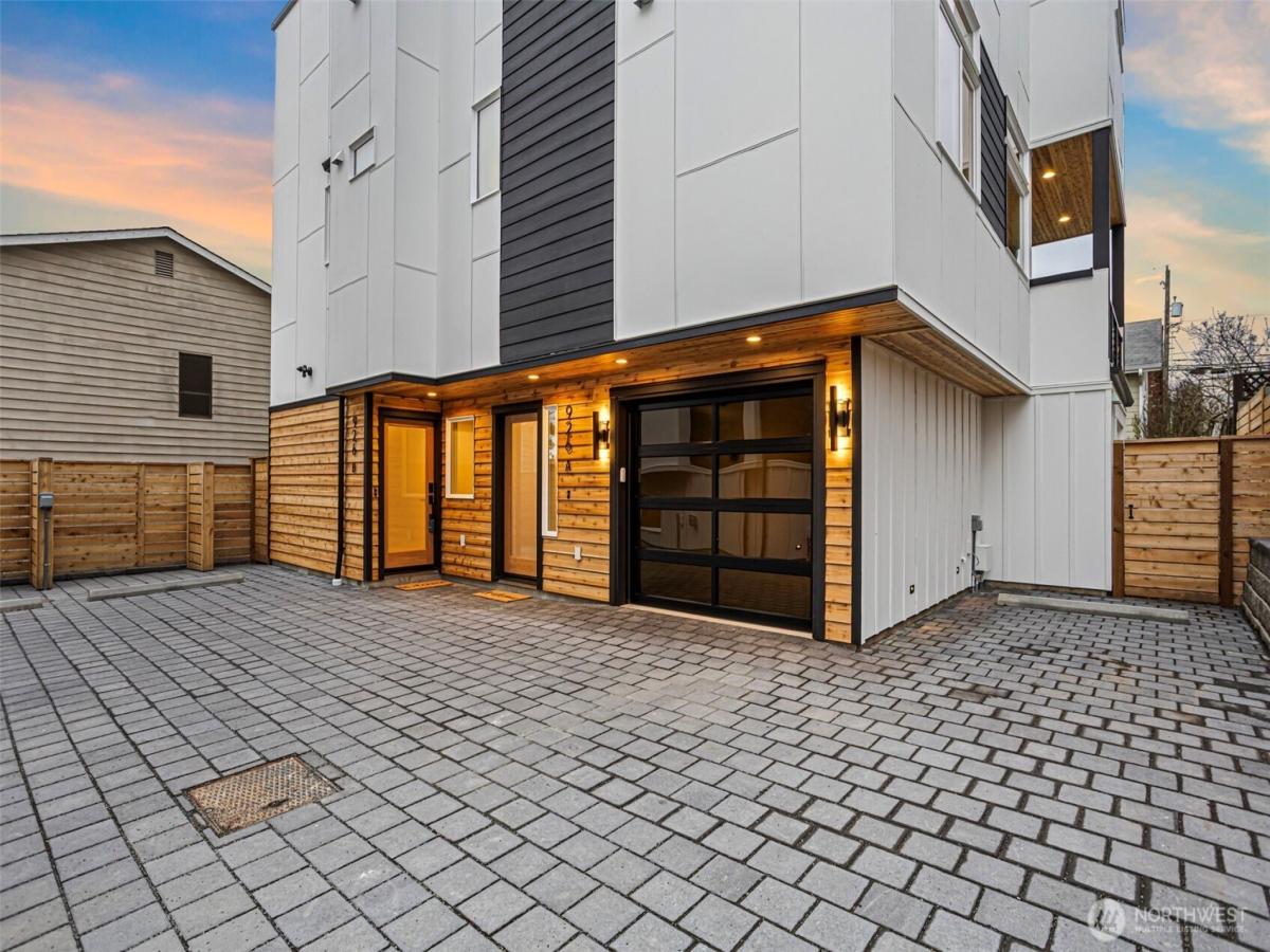 MLS #NWM2465547 image #0