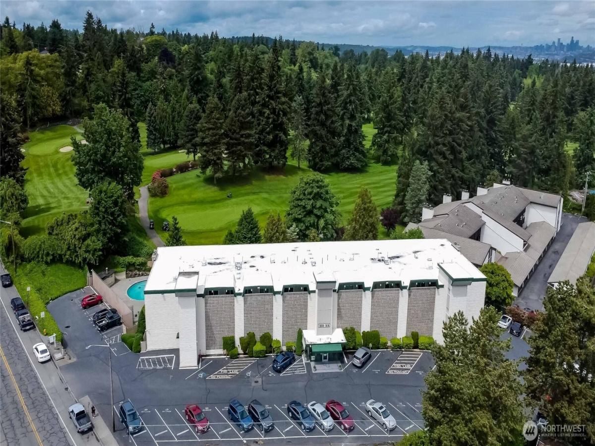 MLS #NWM2465575 image #0