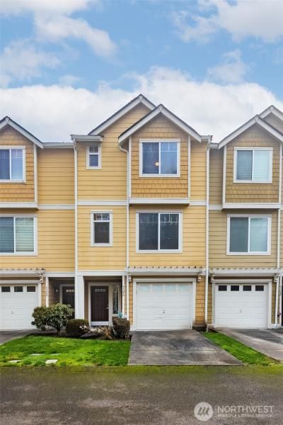 MLS #NWM2465593 image #0