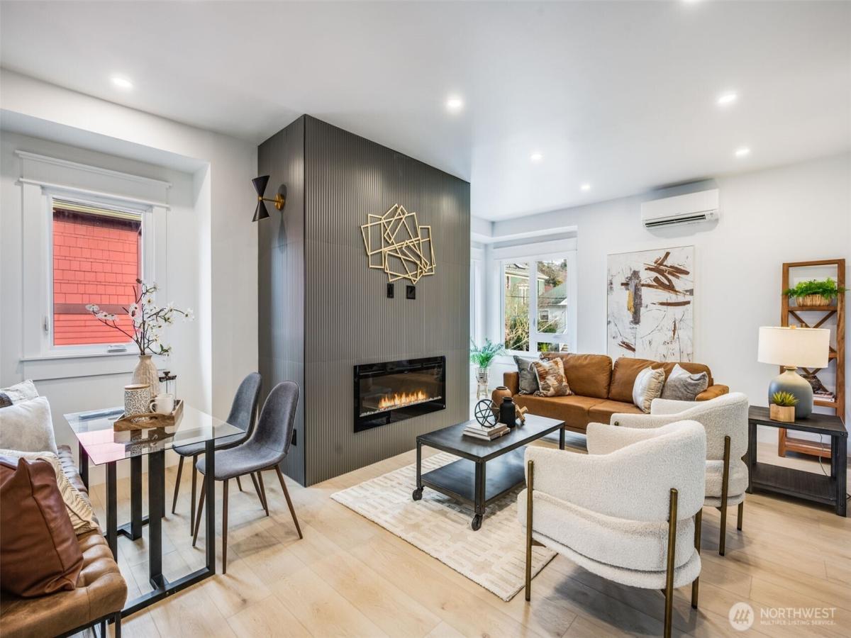 MLS #NWM2465631 image #0