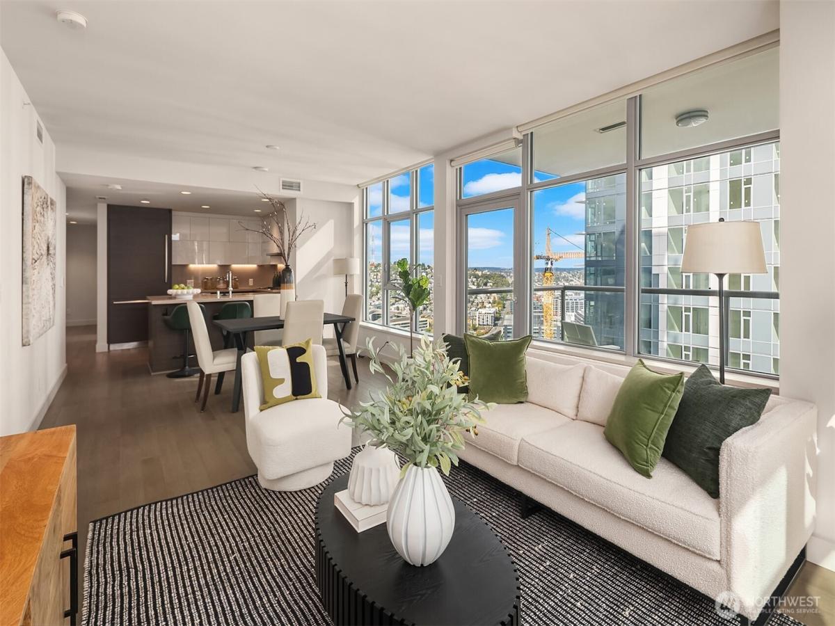 MLS #NWM2465659 image #0