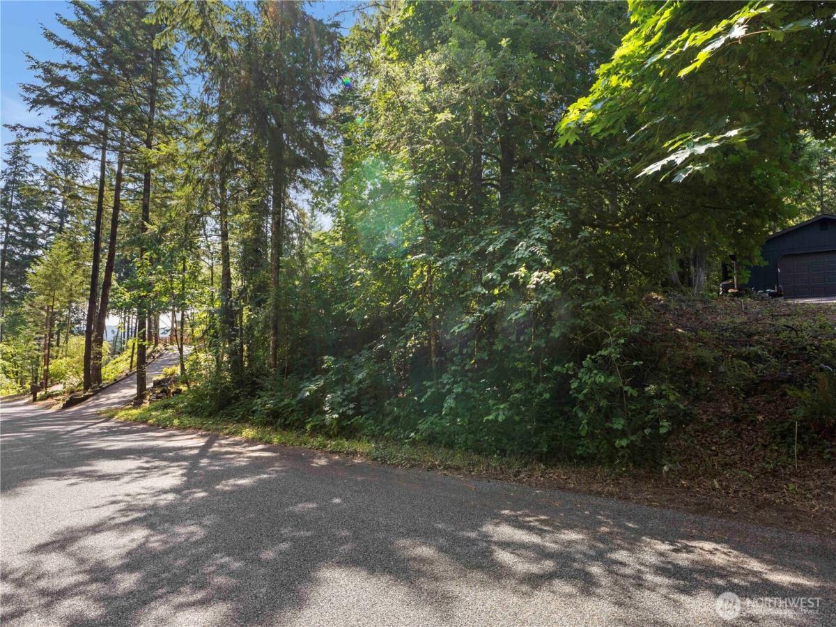 MLS #NWM2465729 image #0