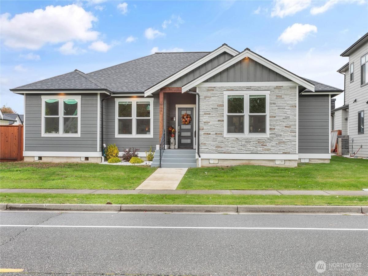 MLS #NWM2465730 image #0