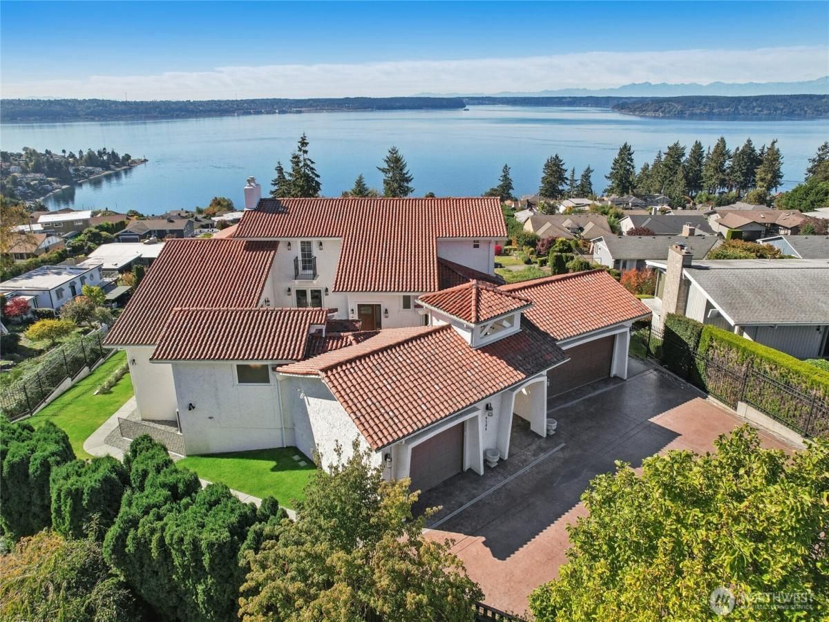 MLS #NWM2465796 image #0