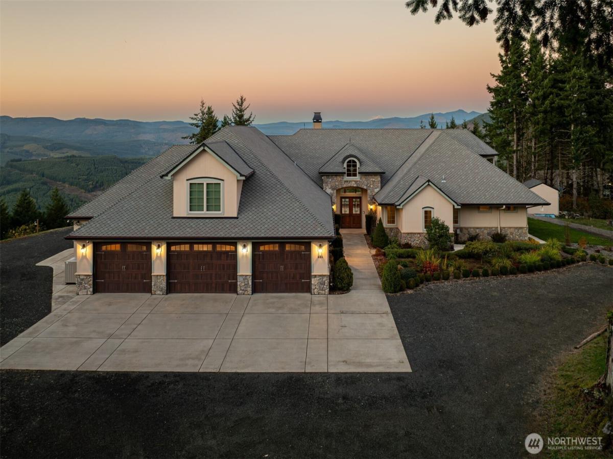 MLS #NWM2465809 image #0