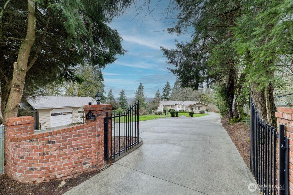 MLS #NWM2466095 image #0
