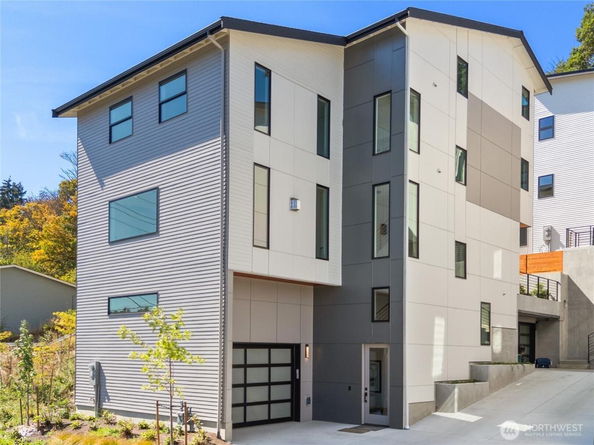 MLS #NWM2466216 image #0