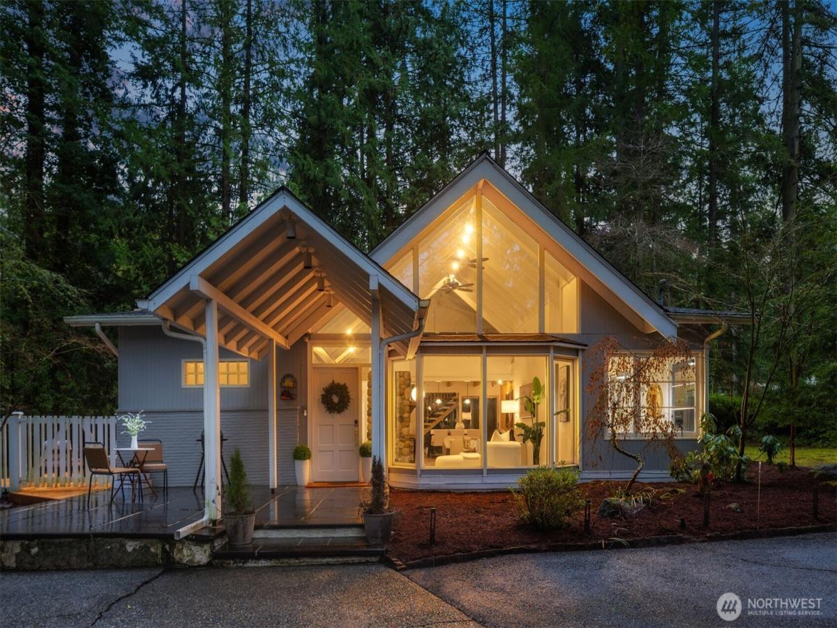 MLS #NWM2466573 image #0