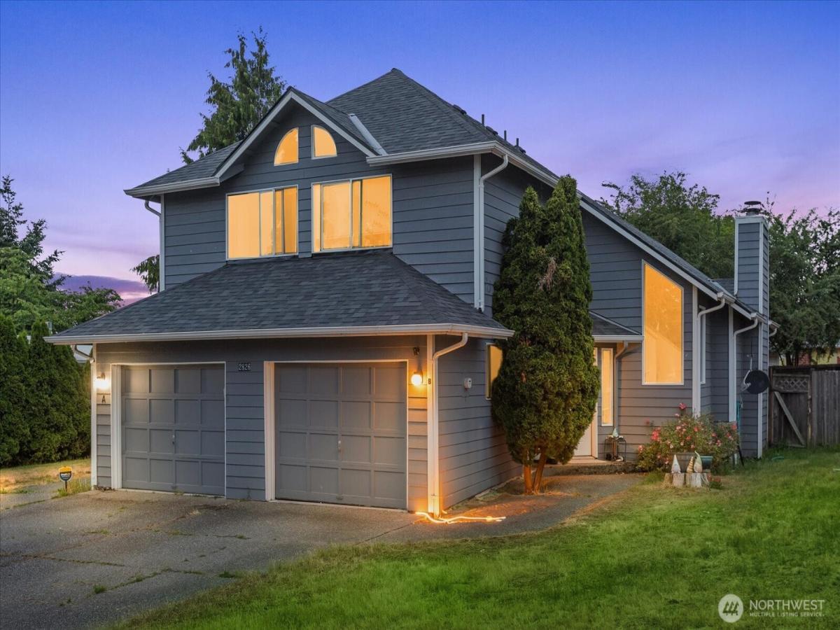 MLS #NWM2467052 image #0