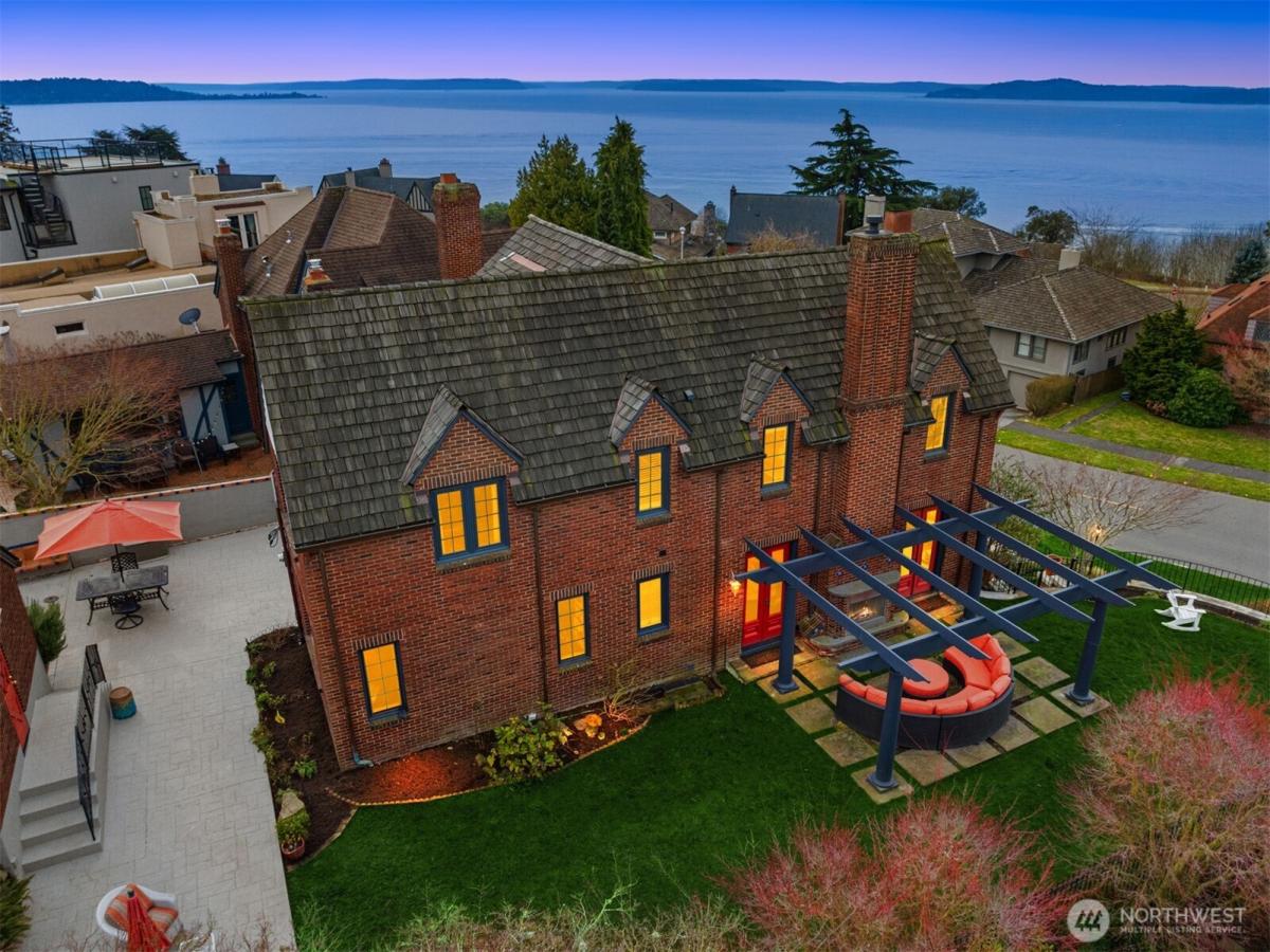 MLS #NWM2467117 image #0