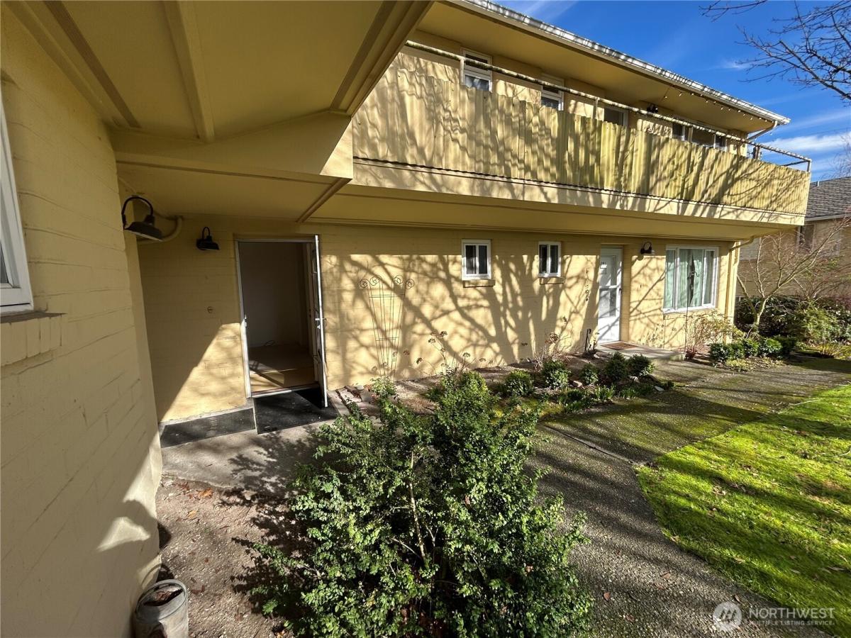 MLS #NWM2467481 image #0