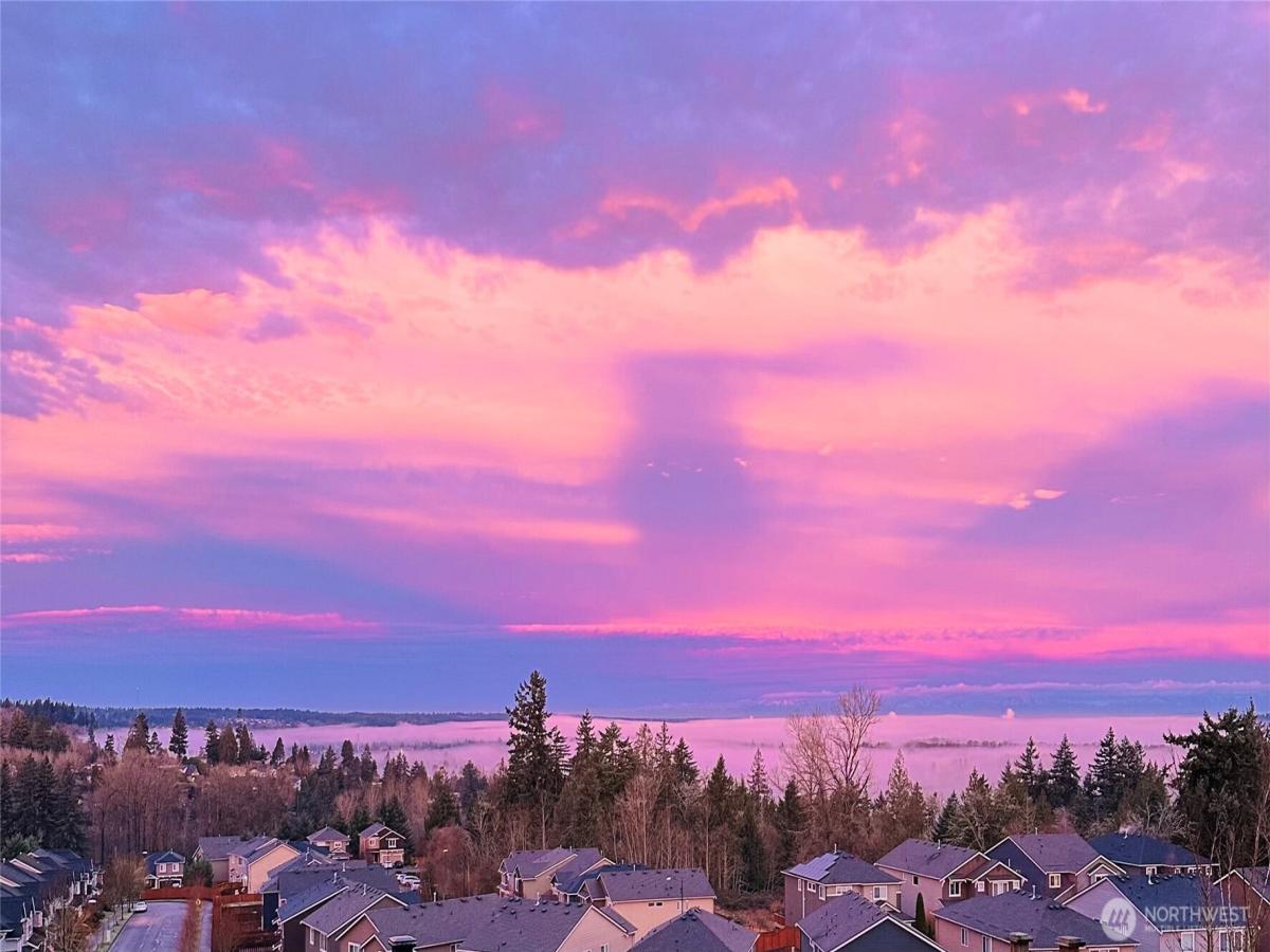 MLS #NWM2467517 image #0