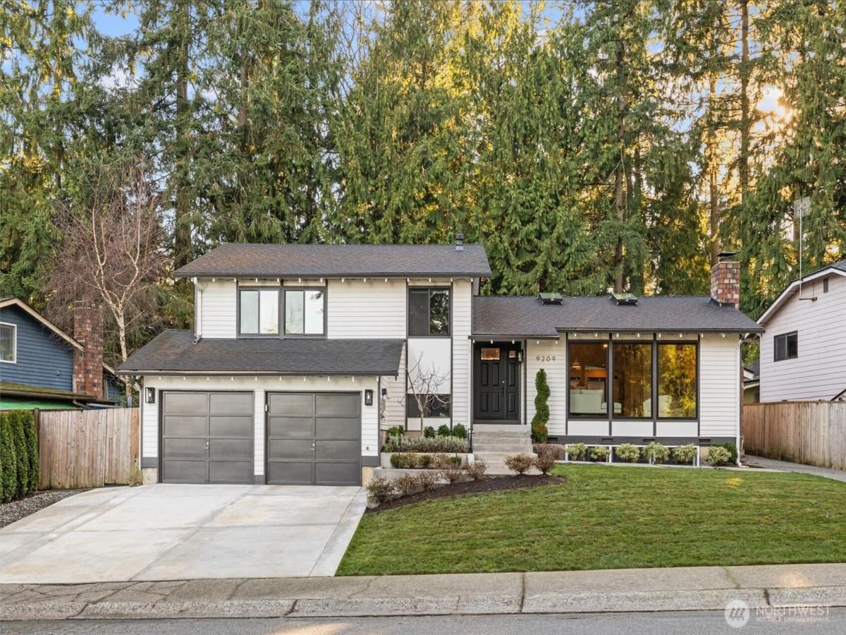 MLS #NWM2467575 image #0