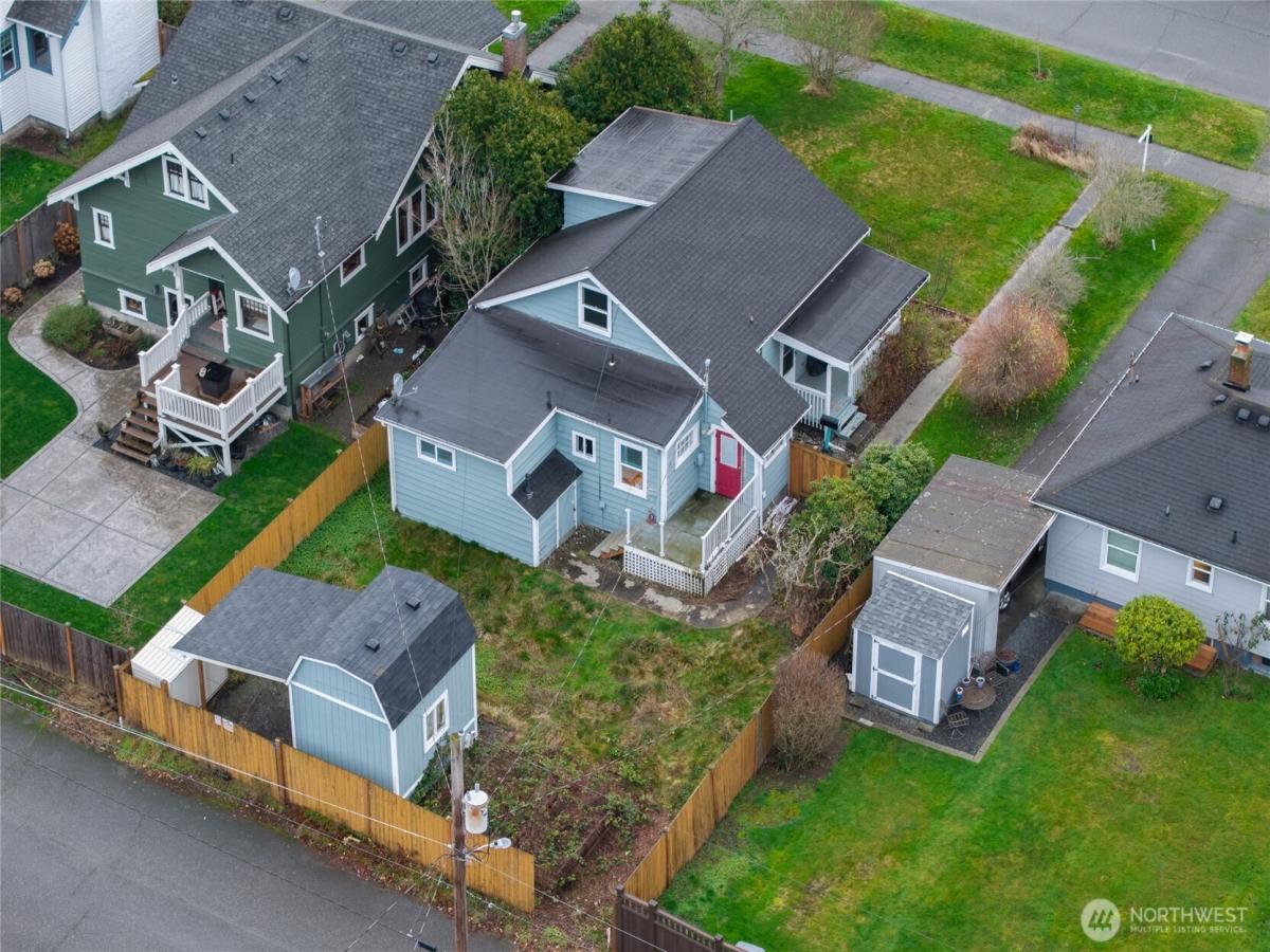 MLS #NWM2467662 image #0