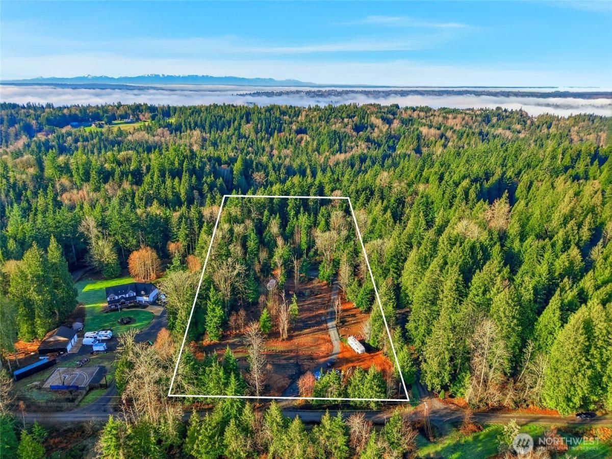 MLS #NWM2467850 image #0