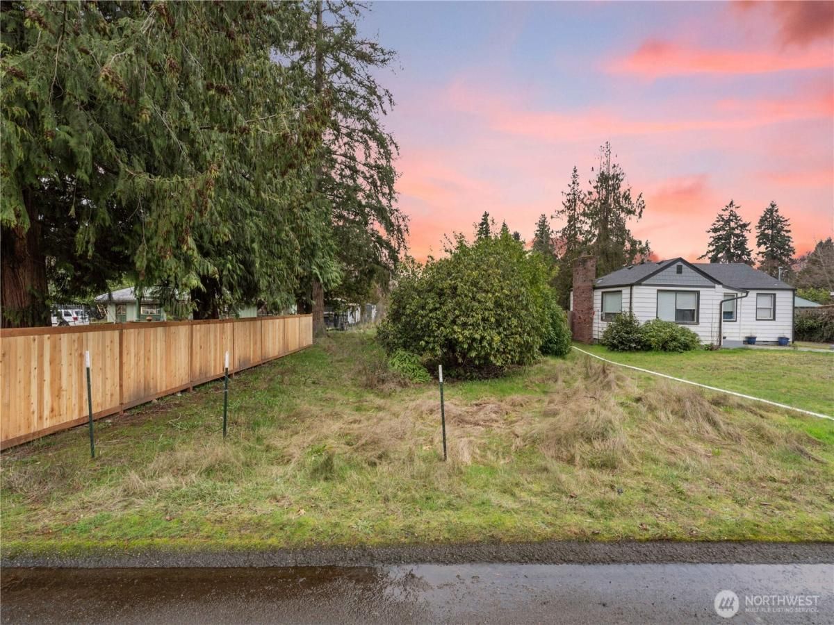 MLS #NWM2467978 image #0