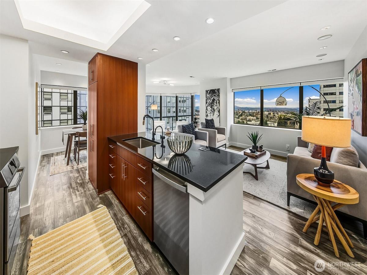 MLS #NWM2468443 image #0