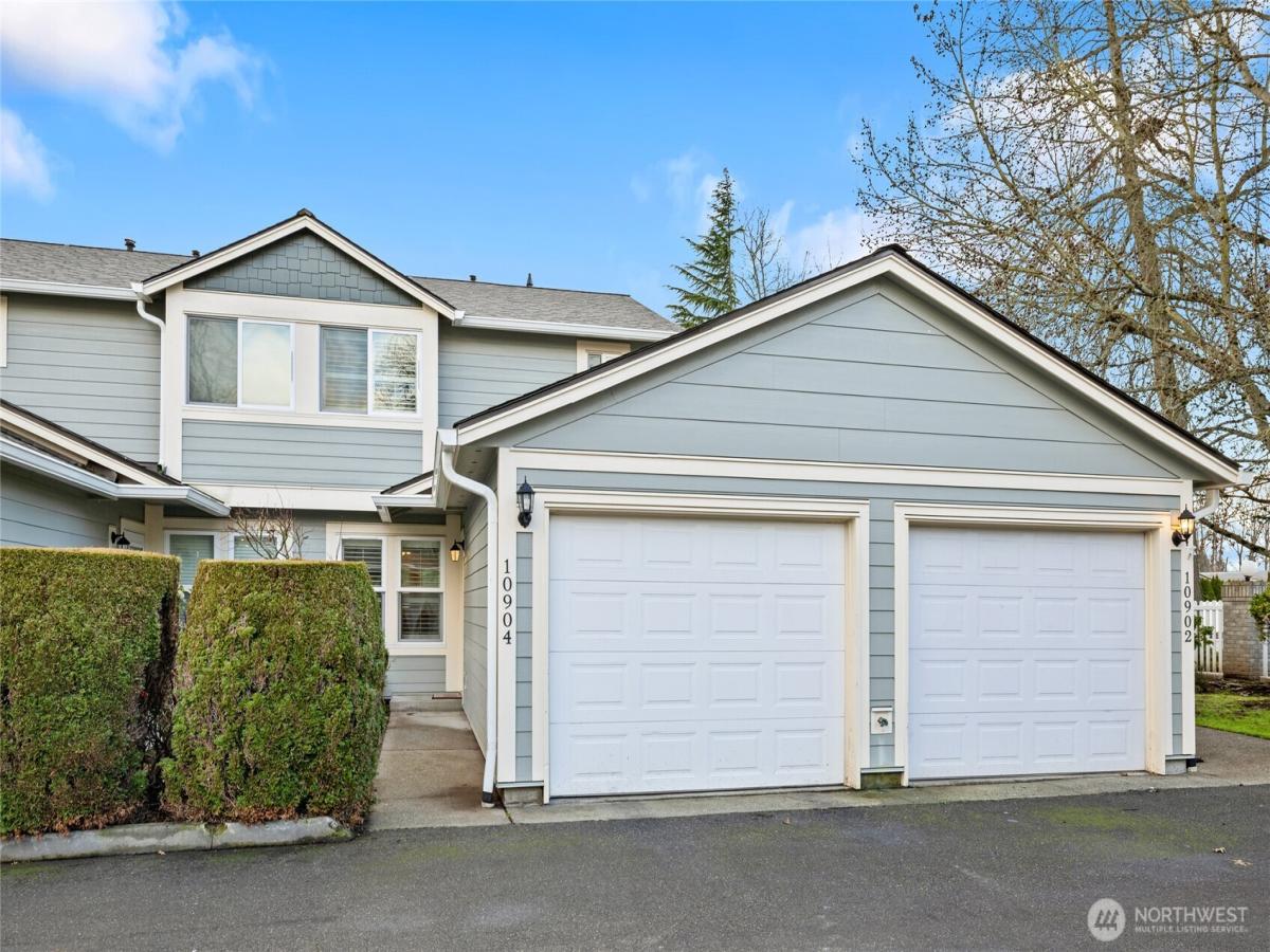 MLS #NWM2468485 image #0