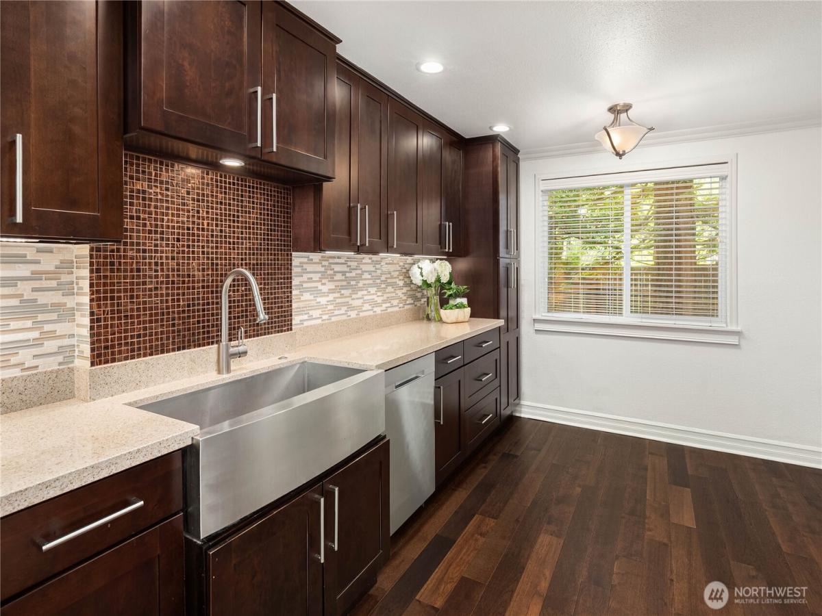 MLS #NWM2468734 image #0