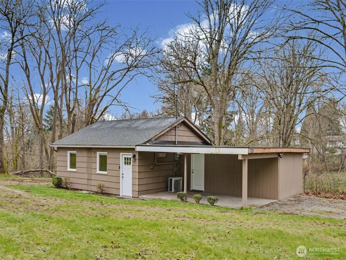 MLS #NWM2468808 image #0