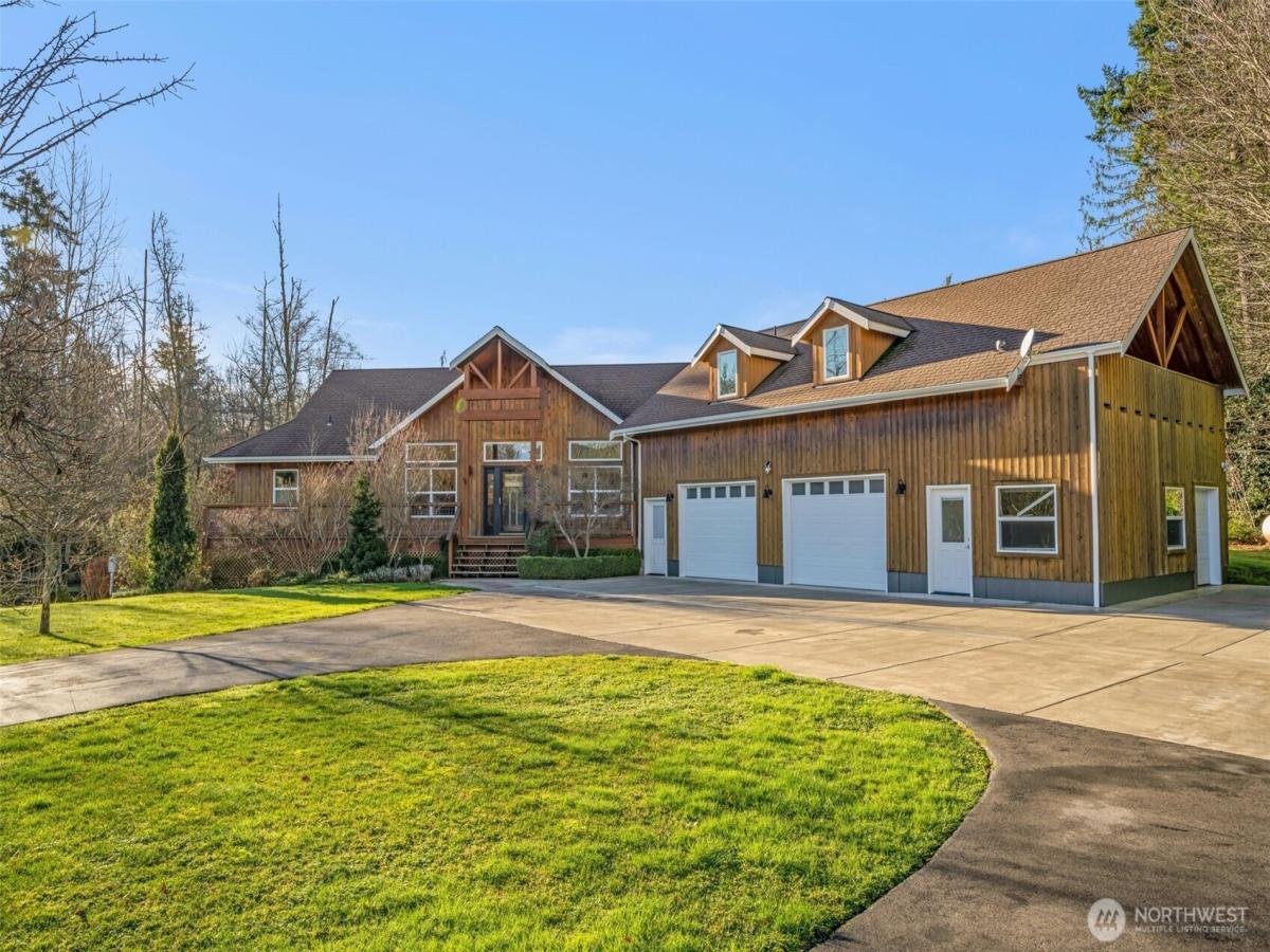 MLS #NWM2468955 image #0