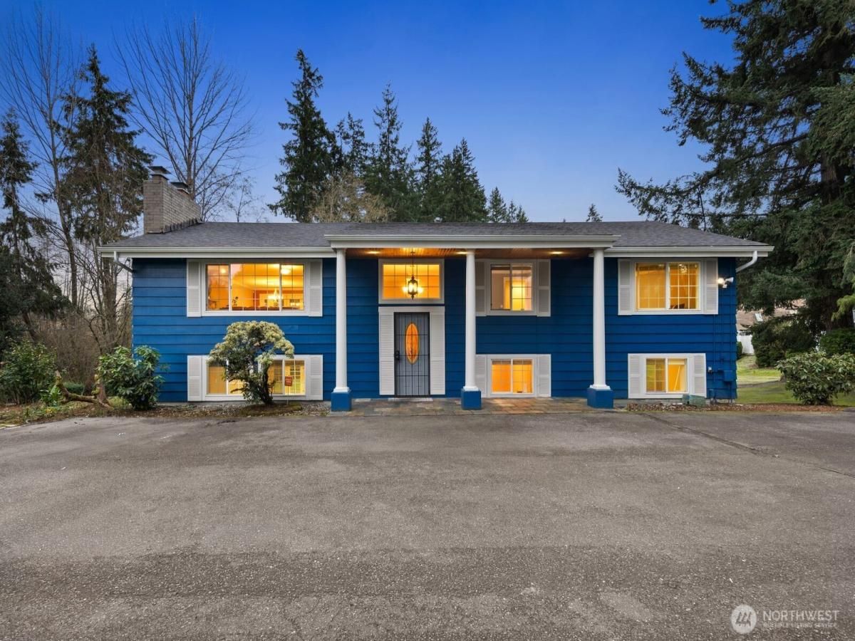 MLS #NWM2469245 image #0