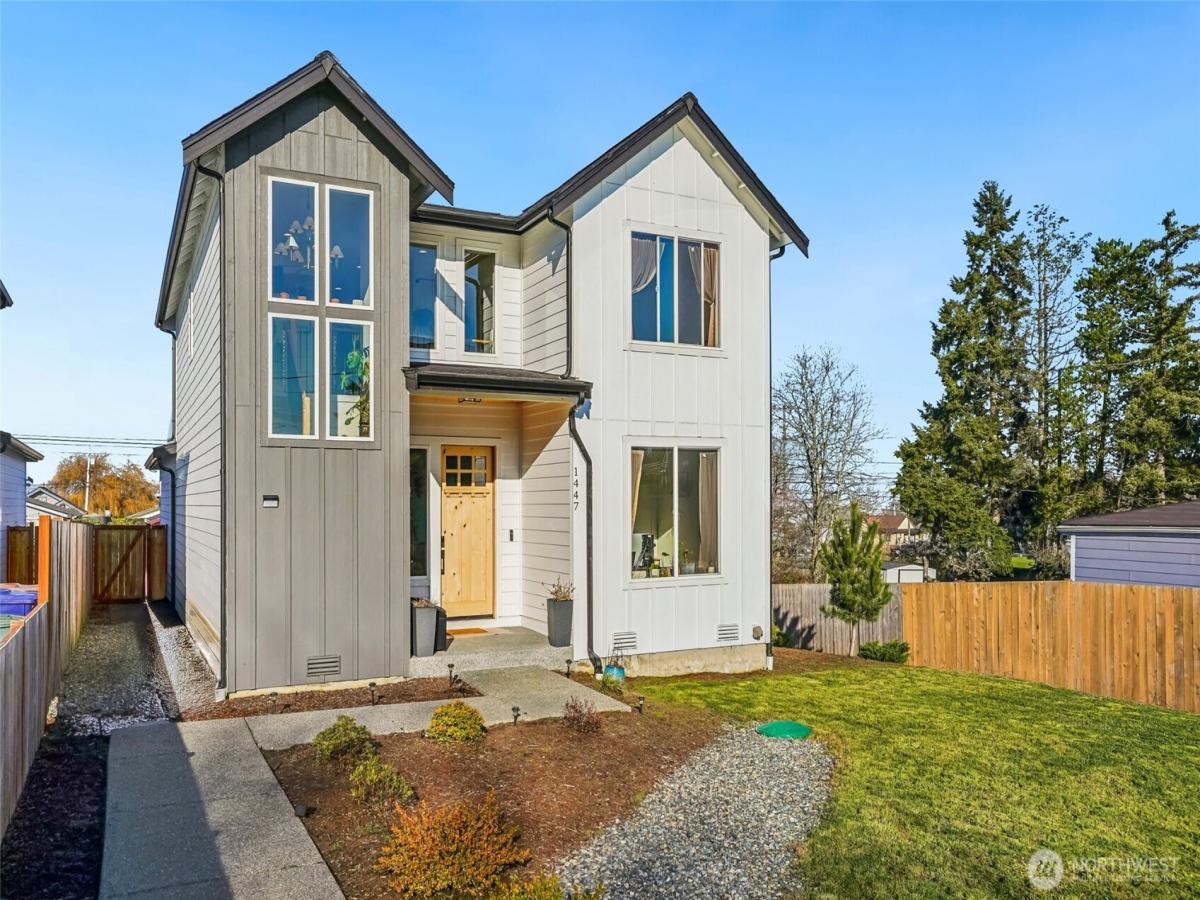 MLS #NWM2469265 image #0