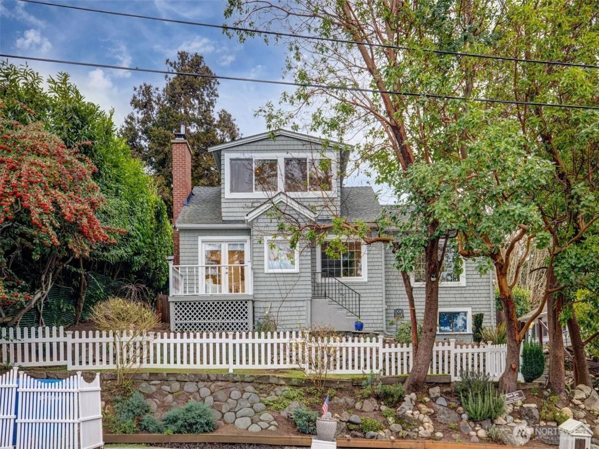 MLS #NWM2469307 image #0